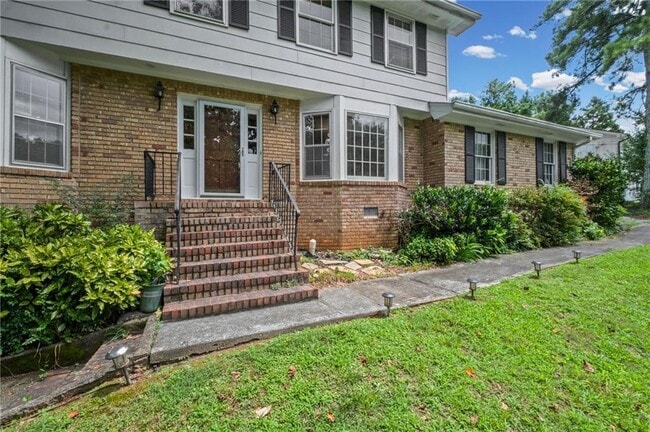 Building Photo - 5291 Manhasset Cove