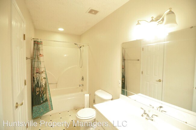 Building Photo - 3 br, 2 bath House - 2220 Cecille Drive SW