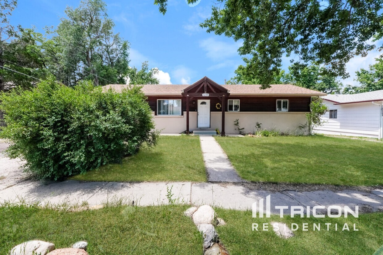 Foto principal - 1238 Baylor Dr
