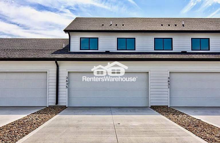 Foto principal - 3622 NE Kara Ln