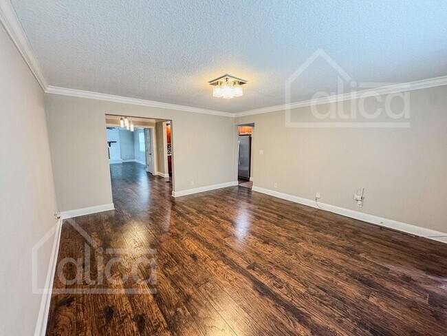 Foto del edificio - 2845 Holly Point Dr