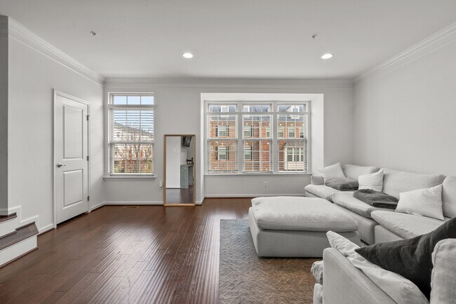 Foto del edificio - 14407 Sandy Ridge Ln