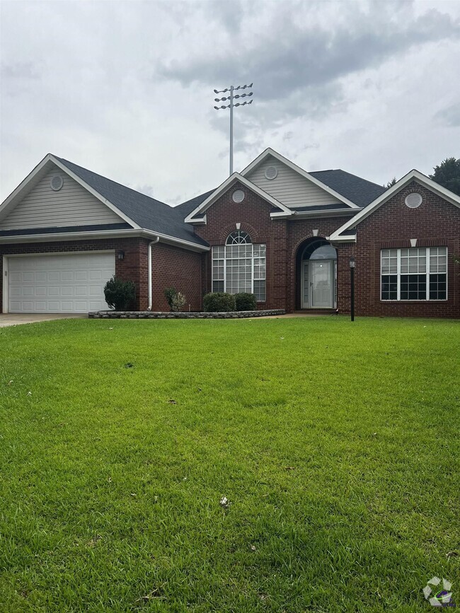 Building Photo - 306 Hummingbird Ln