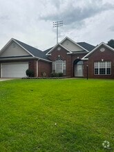 Building Photo - 306 Hummingbird Ln
