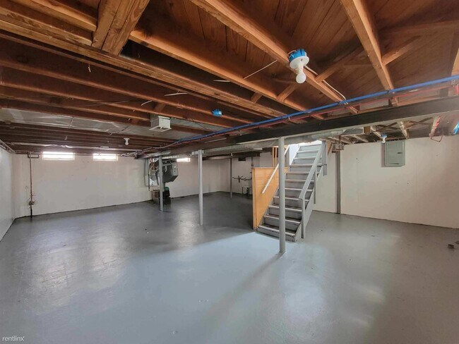 Foto del edificio - 3 br, 1 bath House - 9554 Westwood St