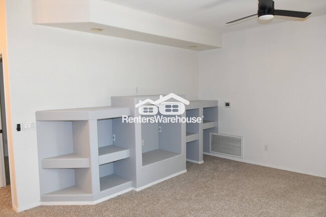 Building Photo - 1351 N Pleasant Dr
