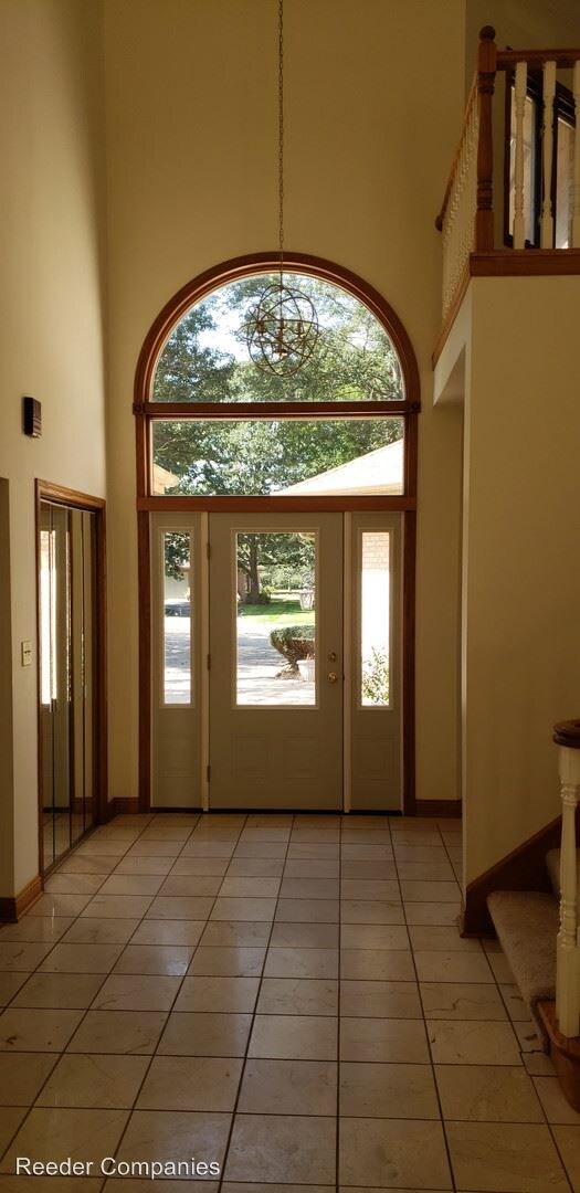 Foto del edificio - 4 br, 3.5 bath House - 1324 Inverness Ln