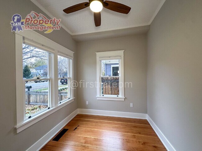 Building Photo - 1002 N 15th St