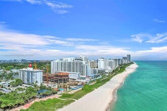 Building Photo - 5313 Collins Ave