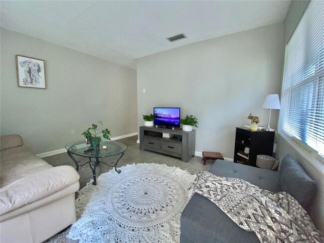 Building Photo - 1022 Delaney Park Dr