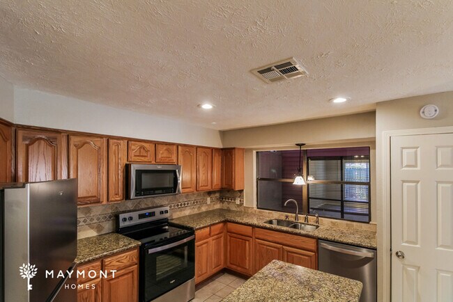 Building Photo - 10814 Kirktown Dr