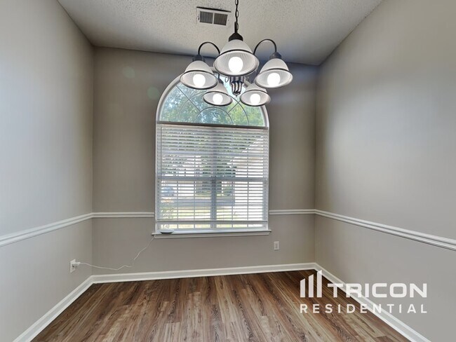 Foto del edificio - 3480 Cameo Ct