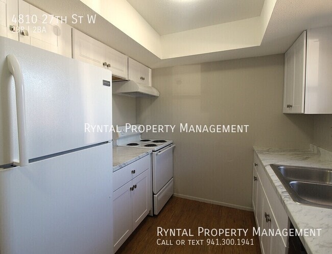 Foto del edificio - 4810 27th St W