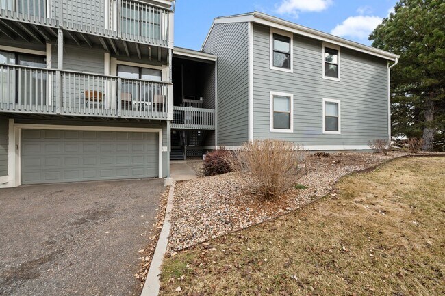 Foto del edificio - Beautiful 2 bed 2 bath Condo