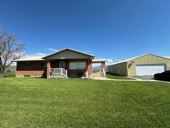 Building Photo - 5498 W 14400 N