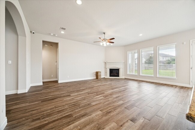 Foto del edificio - 1816 Opal Field Ln