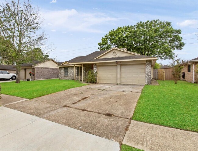 Foto del edificio - 1627 Vickery Dr