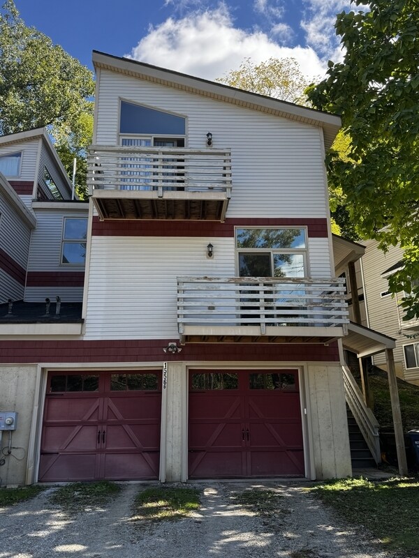 Foto del edificio - 1556 Jones Dr