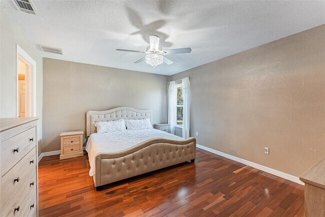 Foto del edificio - 7397 County Line Rd