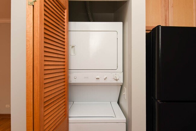 Foto del edificio - 3243 N Clifton Ave