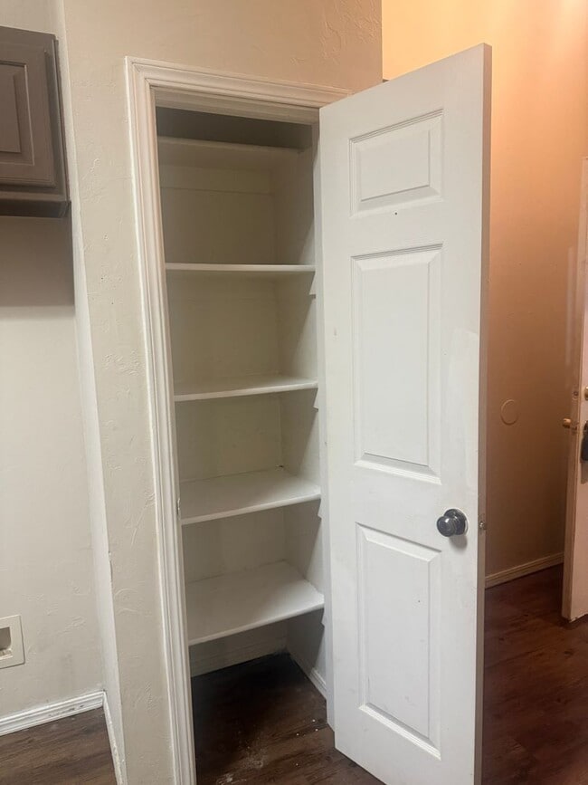 Foto del edificio - 11817 NW 7th St