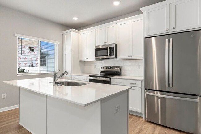 Building Photo - 1303 Timber Hollow Ct