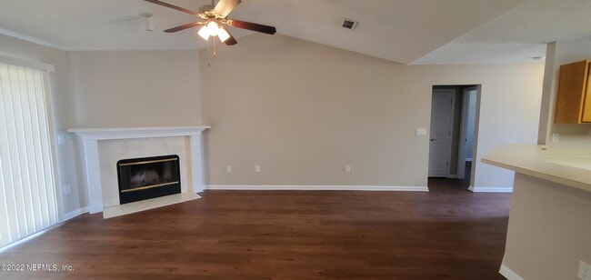 Building Photo - 3804 Hideaway Lane