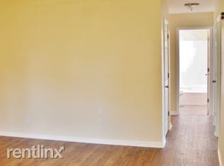 Building Photo - 807 Flight Ave