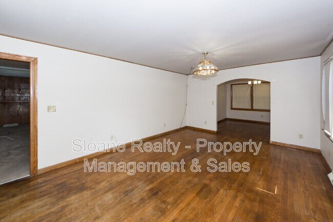 Foto del edificio - 1916 Morgan Ave