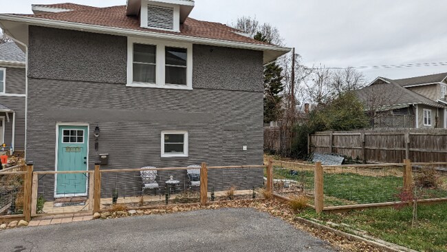 Building Photo - 1721 Grandin Rd SW