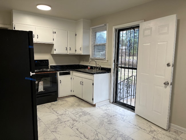 Photo - 105 Rhine Dr Apartment