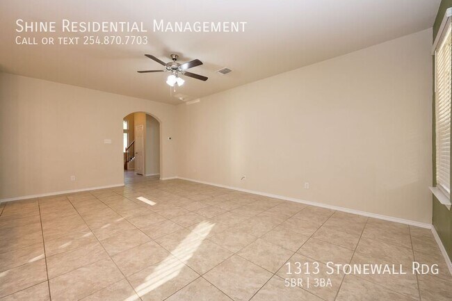 Foto del edificio - 1313 Stonewall Ridge