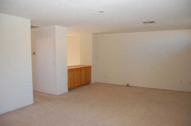 Foto del edificio - 8089 Cimarron Meadows Way