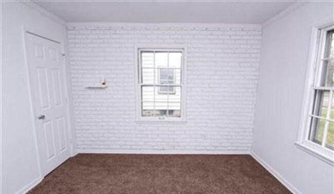 Foto del edificio - 1805 W State Blvd