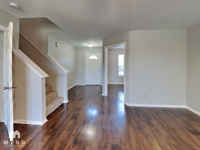 Building Photo - 8351 S Midnight Dr