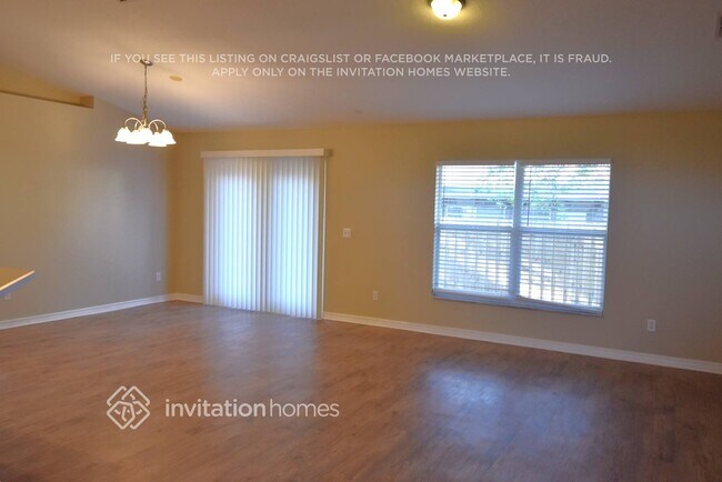 Building Photo - 70 Crystal Dr