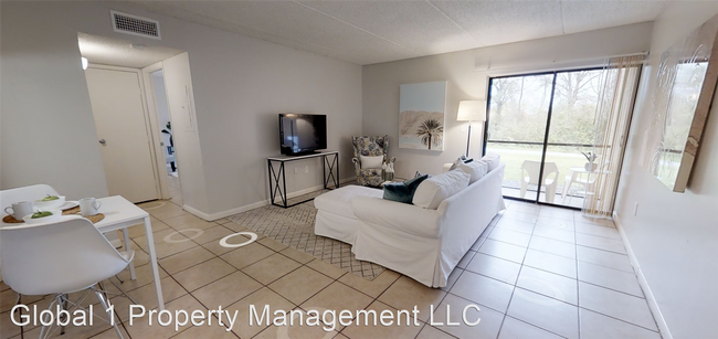 Building Photo - 2 br, 1 bath Apartment - 1108 S. Bartow Rd...