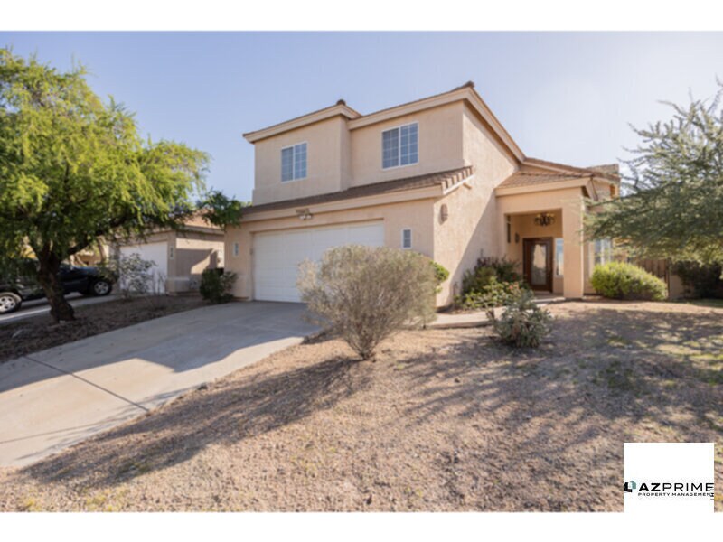 Foto principal - Experience the Pinnacle of Contemporary living in this Gorgeous Phoenix 4/2.5 House!