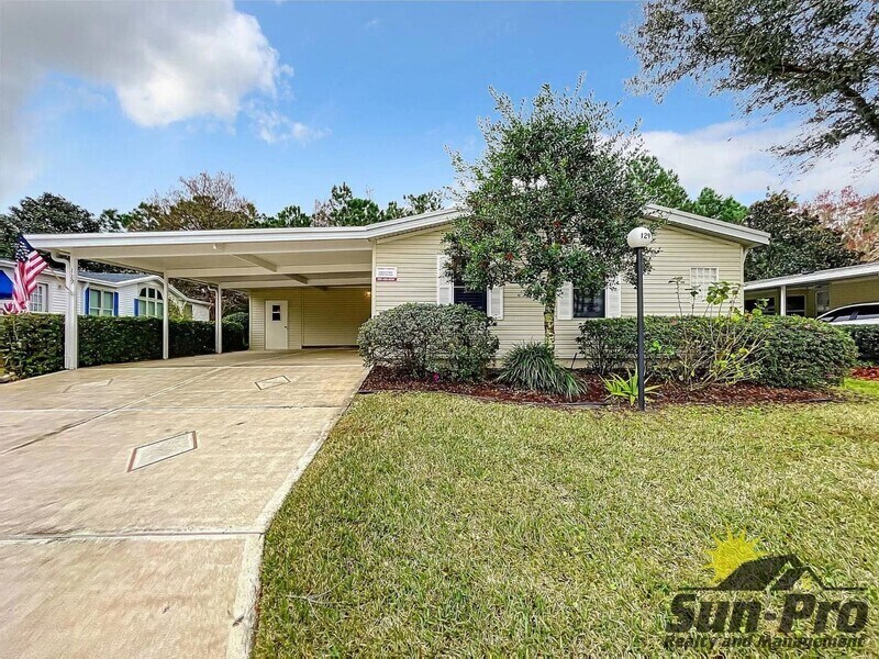 Foto principal - 129 Deer Run Lake Dr