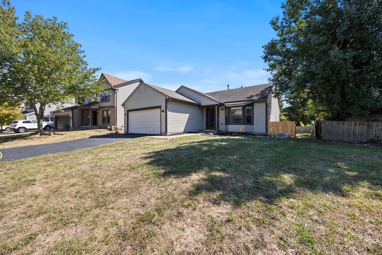 Primary Photo - 6948 Kinston Dr