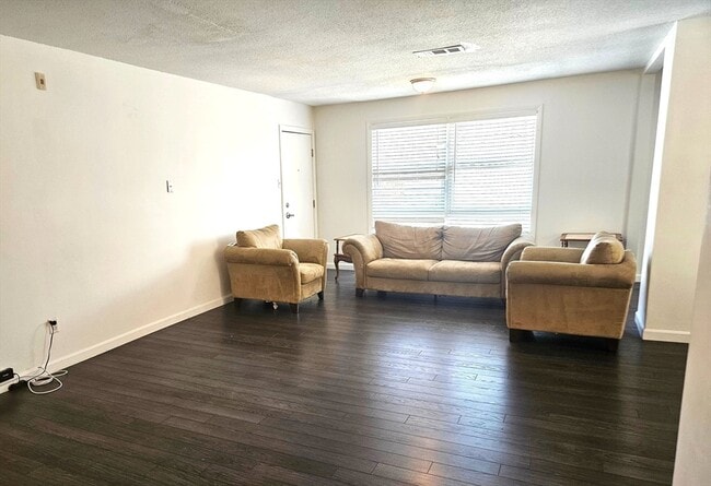 Foto del edificio - 26 Beacon St