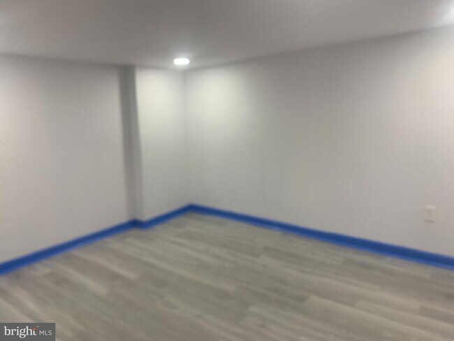Foto del edificio - 801 E Willard St