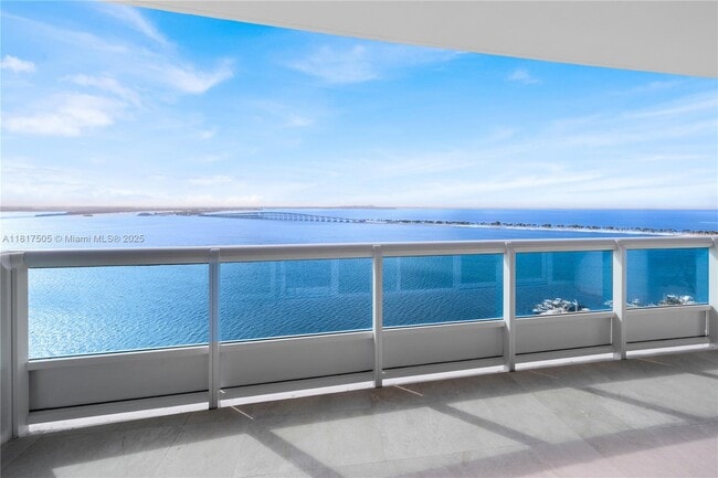 Building Photo - 1643 Brickell Ave
