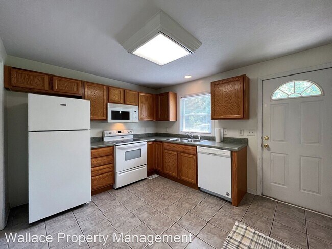 Building Photo - 2 br, 1 bath House - 1616 Joe Hinton Rd