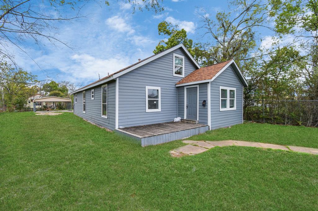 210 S 6th St, La Porte, TX 77571 House Rental in La Porte, TX