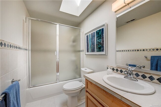 Foto del edificio - 4 Bed 2.25 Bath SFR in Seawatch Community
