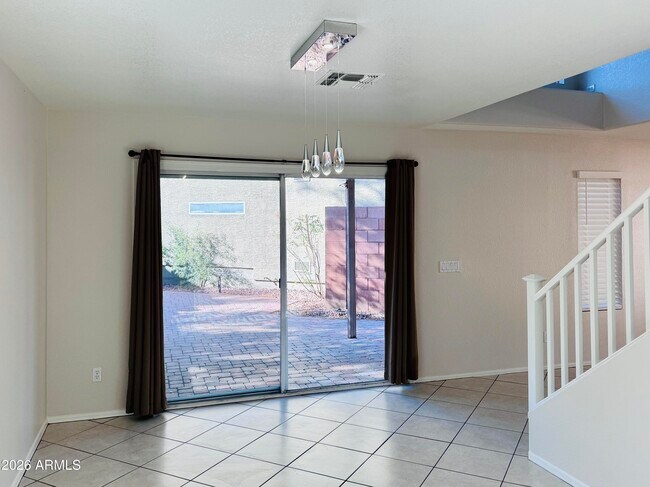 Foto del edificio - 17606 N 17th Pl
