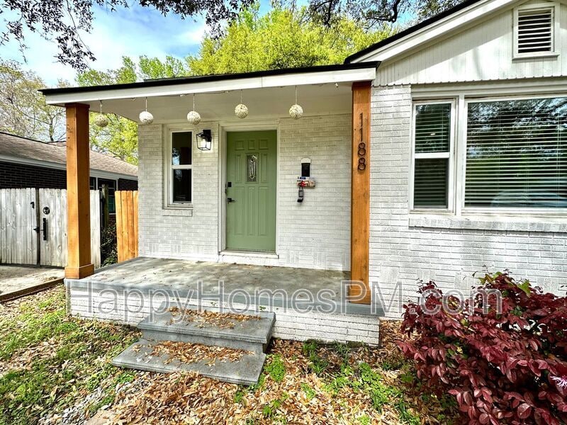 Primary Photo - 1188 Camden St