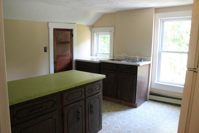 Foto del edificio - 740 Weaver St