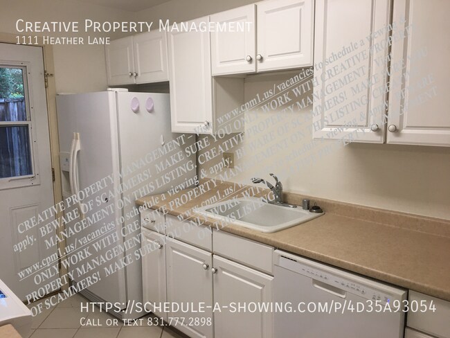 Foto del edificio - 1111 Heather Ln